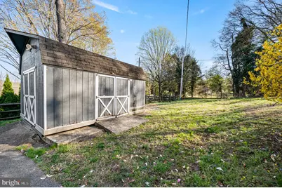 319 Crestview Circle, Media, PA 19063 - Photo 3