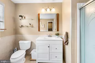 121 Jennifer Way, Upper Chichester, PA 19061 - Photo 19