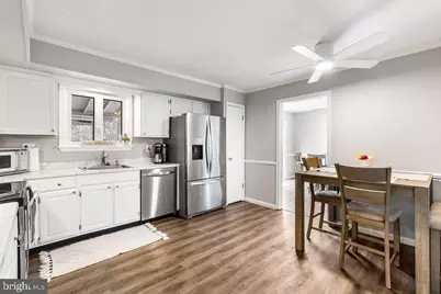 121 Jennifer Way, Upper Chichester, PA 19061 - Photo 7