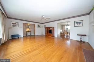 11 Tenby Rd, Havertown, PA 19083 - Photo 7