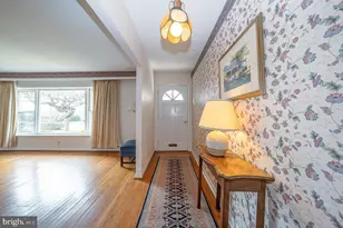 11 Tenby Rd, Havertown, PA 19083 - Photo 5