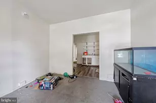 13 E 21st St, Chester, PA 19013 - Photo 5