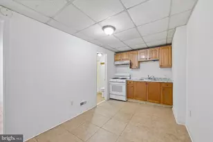 909 Springfield Rd, Darby, PA 19023 - Photo 7