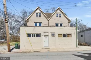 909 Springfield Rd, Darby, PA 19023 - Photo 1