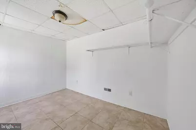 909 Springfield Road #B, Darby, PA 19023 - Photo 11