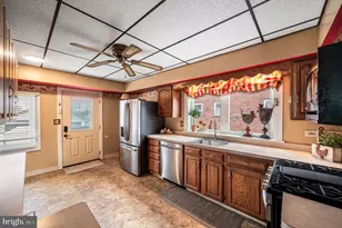 235 Ardmore Ave, Upper Darby, PA 19082 - Photo 13