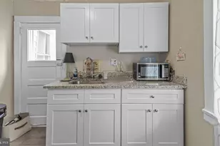 538 Clifton Ave, Darby, PA 19023 - Photo 5