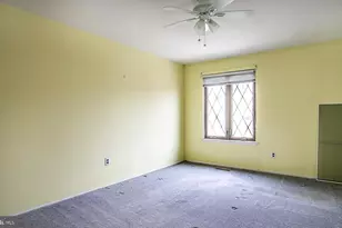 5200 Hilltop Dr, Brookhaven, PA 19015 - Photo 13