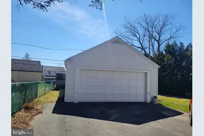 11 Tenby Road, Havertown, PA 19083 - Photo 5