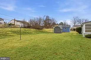 110 S New Ardmore Ave, Broomall, PA 19008 - Photo 29