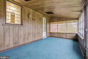 110 S New Ardmore Ave, Broomall, PA 19008 - Photo 17