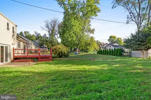 18 Cobblestone Ln, Aston, PA 19014 - Photo 17