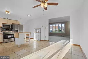 18 Cobblestone Ln, Aston, PA 19014 - Photo 7