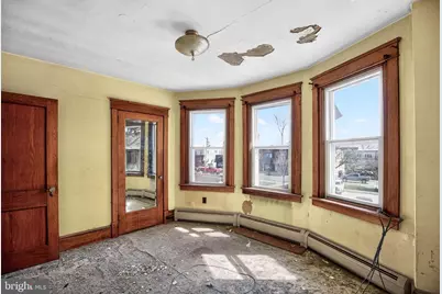 1012 Washington Avenue, Marcus Hook, PA 19061 - Photo 13