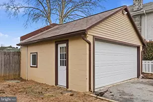 101 N Eagle Rd, Havertown, PA 19083 - Photo 15