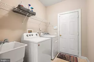 604 Wiltshire Ln, Newtown Square, PA 19073 - Photo 17