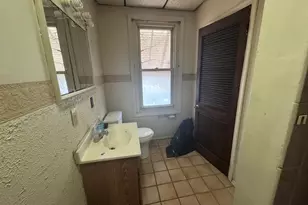 231 Hamilton Ave, Darby, PA 19023 - Photo 15