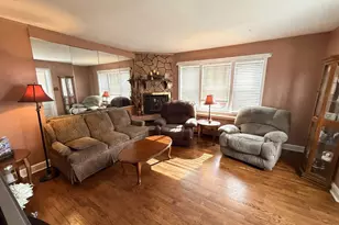 429 Sutton Ave, Folsom, PA 19033 - Photo 7