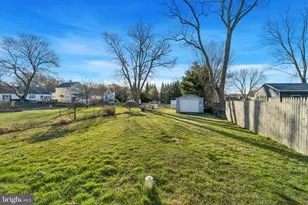 309 E Dutton Mill Rd, Brookhaven, PA 19015 - Photo 17