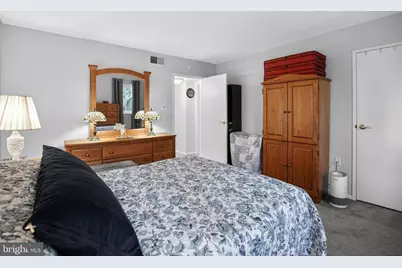 302 Painters Crossing, Chadds Ford, PA 19317 - Photo 5