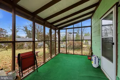 317 E Glenolden Avenue, Glenolden, PA 19036 - Photo 13