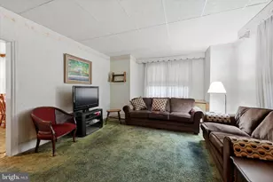 317 E Glenolden Ave, Glenolden, PA 19036 - Photo 7