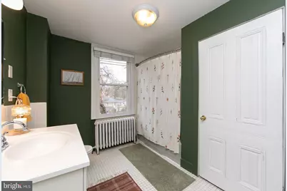 260 N Aberdeen Ave, Wayne, PA 19087 - Photo 25