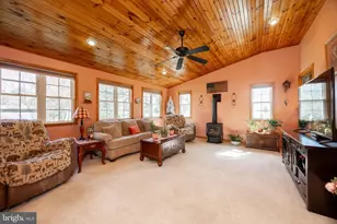 4008 Washington Dr, Upper Chichester, PA 19061 - Photo 17