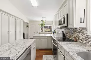 352 S New Middletown Rd, Media, PA 19063 - Photo 11