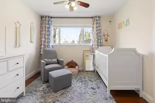 352 S New Middletown Rd, Media, PA 19063 - Photo 17