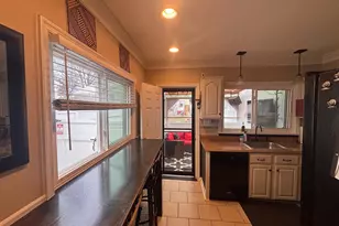 17 Walnut St, Clifton Heights, PA 19018 - Photo 9