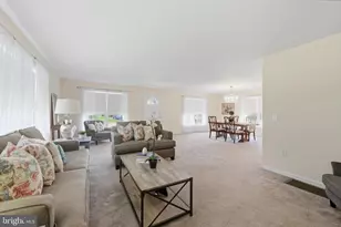 119 Meadowbrook Ln, Brookhaven, PA 19015 - Photo 3