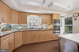 359 Spring Valley Rd, Springfield, PA 19064 - Photo 7