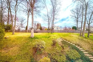 221 Foxcroft Rd, Broomall, PA 19008 - Photo 51