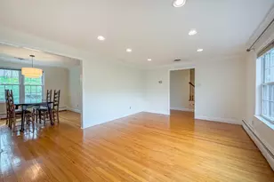 221 Foxcroft Rd, Broomall, PA 19008 - Photo 11