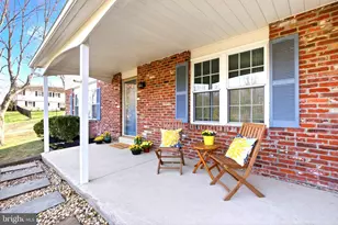 221 Foxcroft Rd, Broomall, PA 19008 - Photo 3