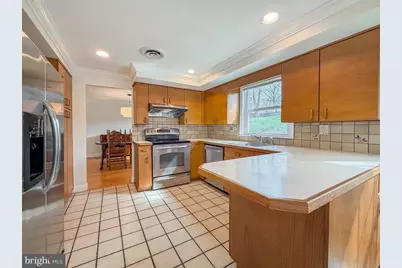 221 Foxcroft Road, Broomall, PA 19008 - Photo 13