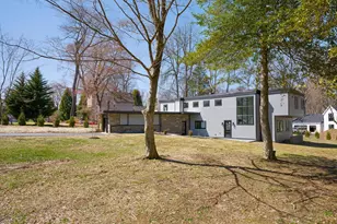 410 Sandy Bank Rd, Media, PA 19063 - Photo 3