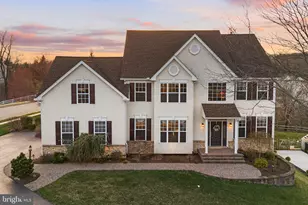 501 Cory Ln, Aston, PA 19014 - Photo 3