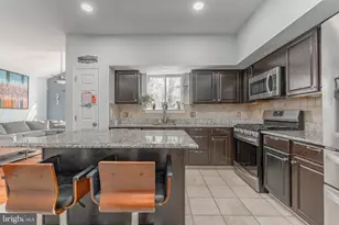 4 Cannon Ct, Upper Chichester, PA 19061 - Photo 15