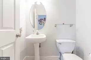 4 Cannon Ct, Upper Chichester, PA 19061 - Photo 25