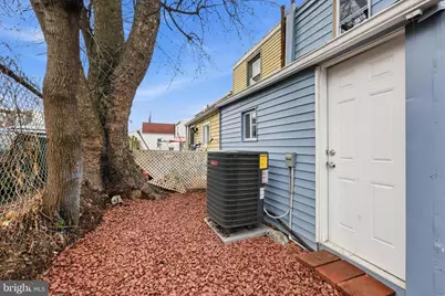 1335 Green Street, Marcus Hook, PA 19061 - Photo 9