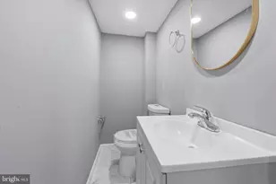 1335 Green St, Marcus Hook, PA 19061 - Photo 7