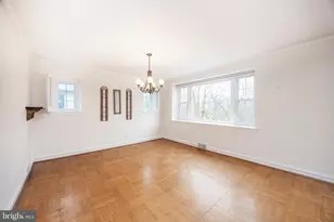 8 Pilgrim Ln, Drexel Hill, PA 19026 - Photo 9