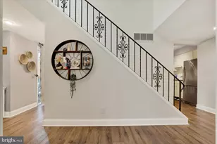 197 E Chelsea Cir, Newtown Square, PA 19073 - Photo 7