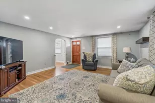 42 Greenhill Rd, Springfield, PA 19064 - Photo 3