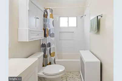 221 W Albemarle Avenue, Lansdowne, PA 19050 - Photo 17