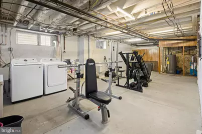 221 W Albemarle Avenue, Lansdowne, PA 19050 - Photo 19