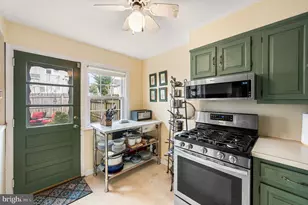 7945 Arlington Ave, Upper Darby, PA 19082 - Photo 7