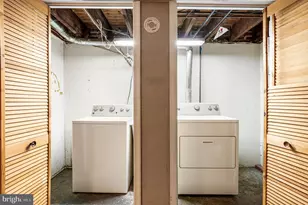 7945 Arlington Ave, Upper Darby, PA 19082 - Photo 17